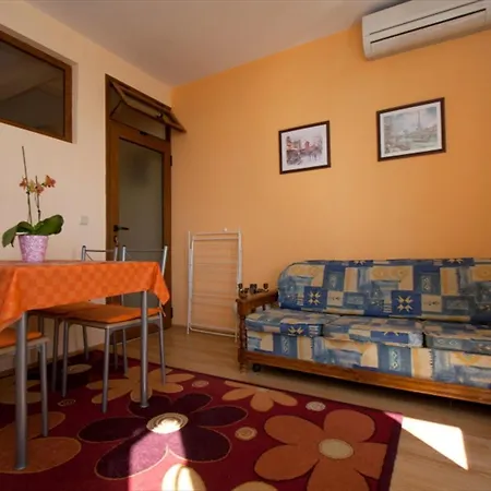Ani Bulgarian Black Sea Coast Open To October * Święty Włas